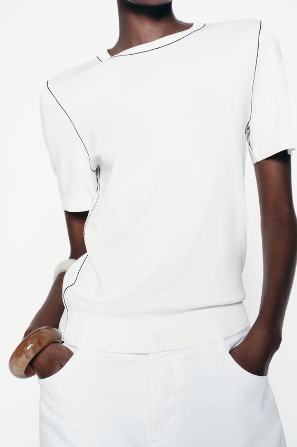 ZARA ОДНОТОННЫЙ ТОП С КОНТРАСТНОЙ ОКАНТОВКОЙ, БЕЛЫЙ/ЧЕРНЫЙ