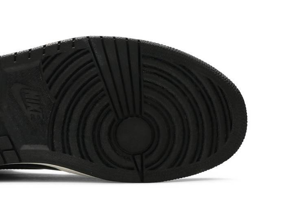 Кроссовки Jordan Air Jordan 1 Retro "Black Patent"