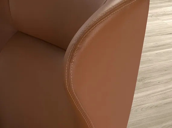 Крутящееся кресло Angel Cerda 5038, коричневая кожа