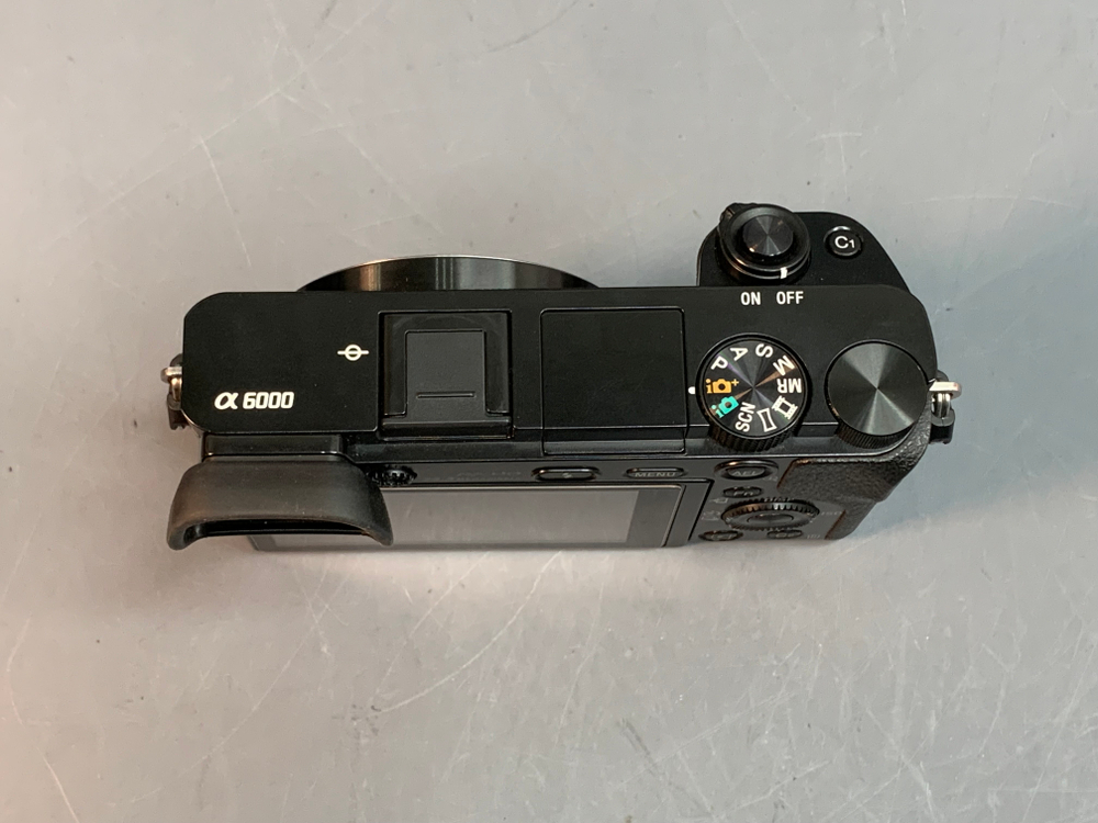 Sony A6000 Body 38.635 Кадров
