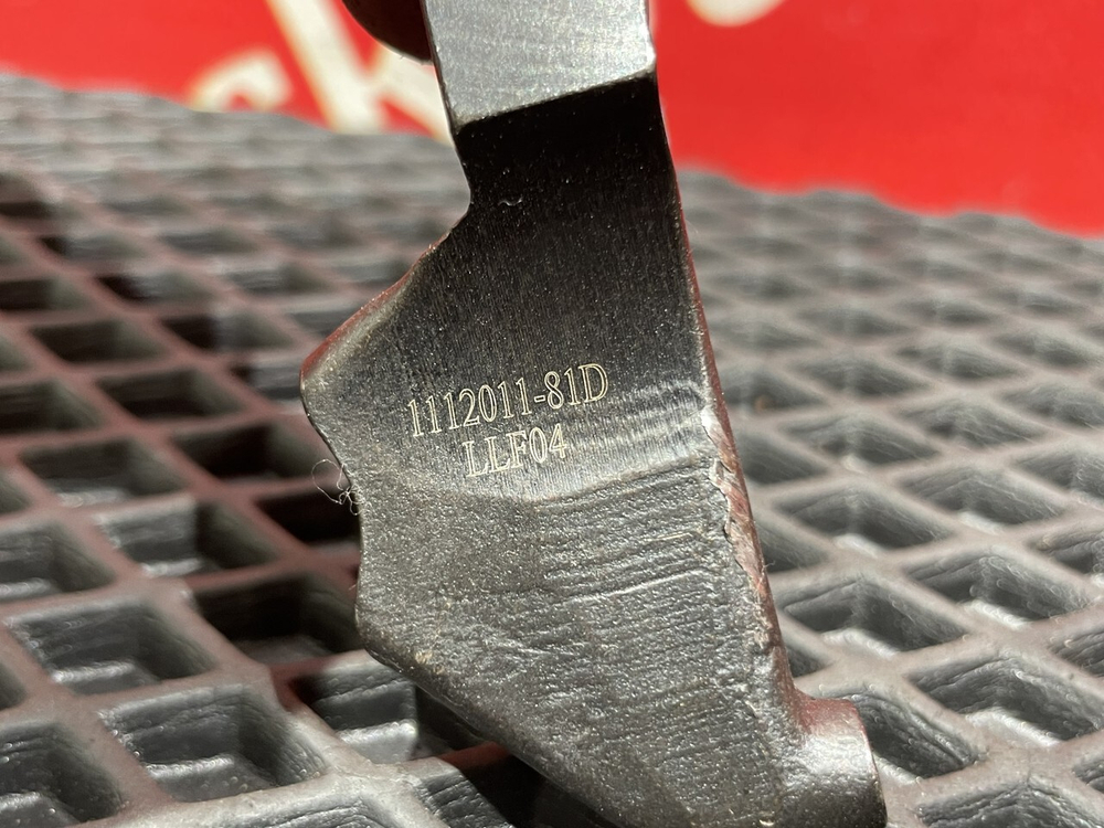 Кронштейн форсунки двигателя 2023г.