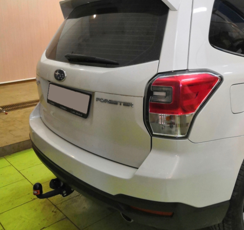 Фаркоп AvtoS для SUBARU FORESTER (2013) с универсальной электрикой Smart(блок) и сертификатом в комплекте, арт.(SU 07+smart)