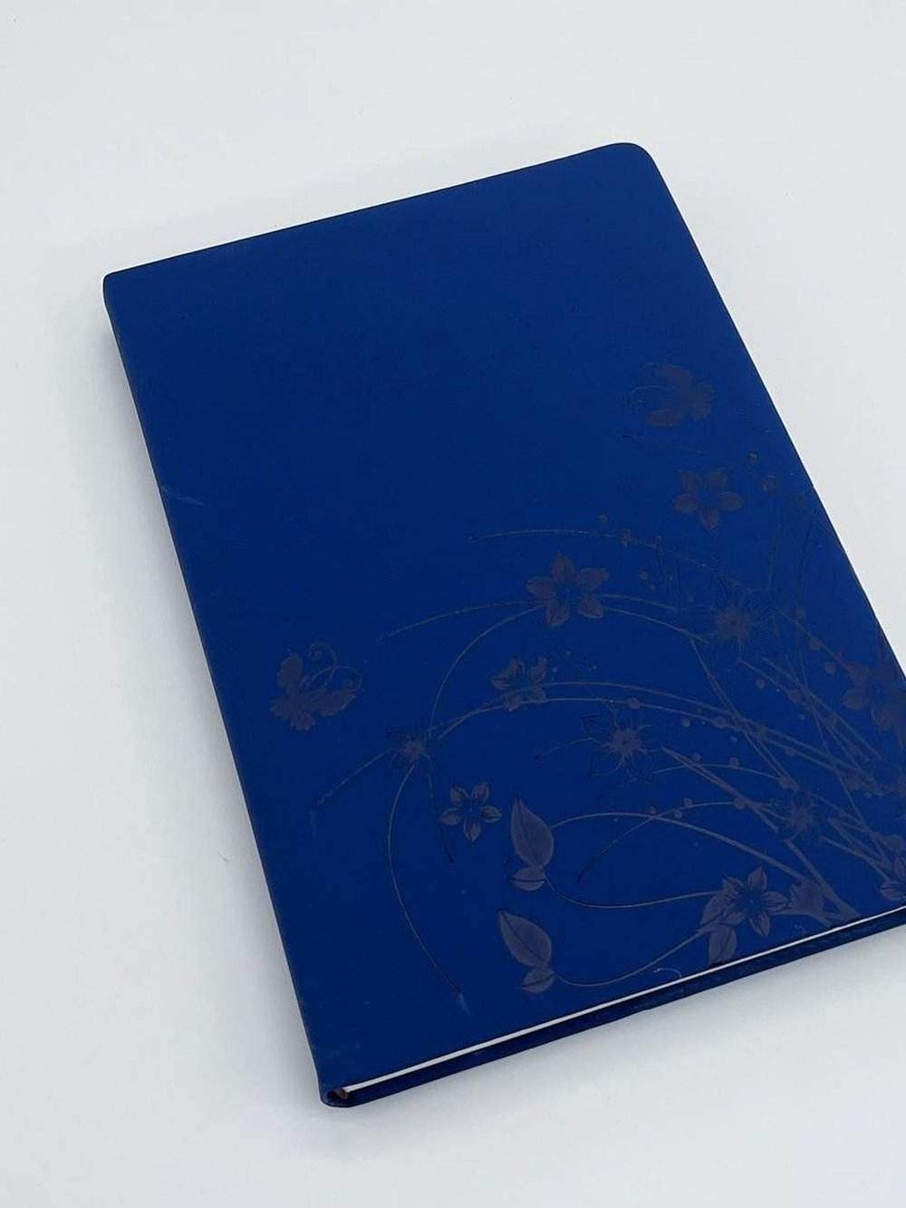 Блокнот 144 л А5 линейка цветы т.синий бархат (8344-2)