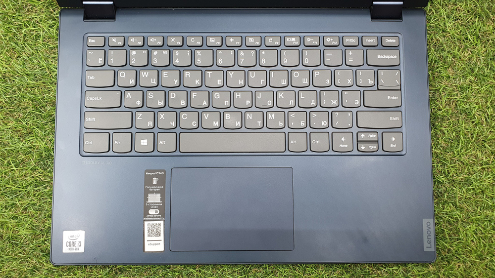 Ультрабук-трансформер 14" Lenovo i3-10/4 Gb/FHD