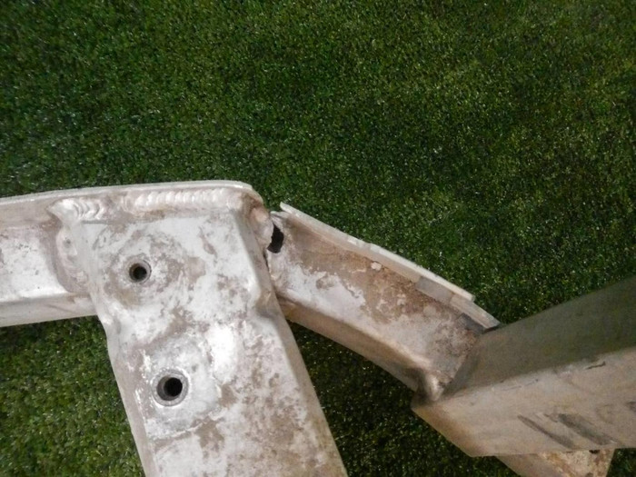 Усилитель передний BMW X7 G07 (2019-н.в.)