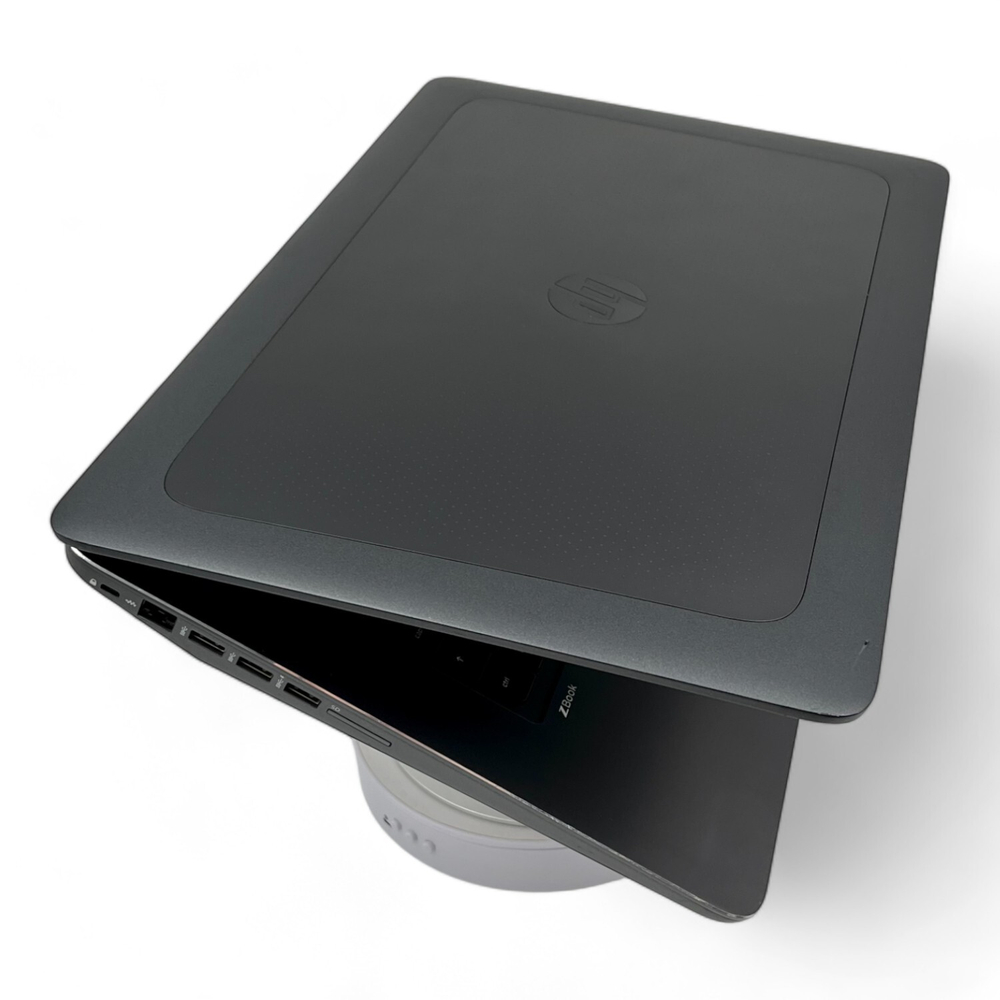 Ноутбук HP ZBook 17 G3 8