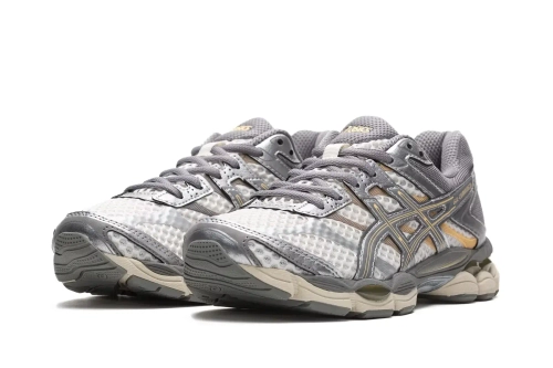 Asics Gel-Cumulus 16 "Cream Clay Grey"