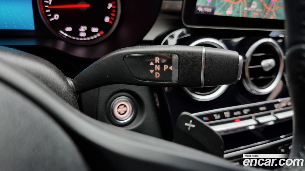 Mercedes-Benz C-Class W205 C200 (12.2019)