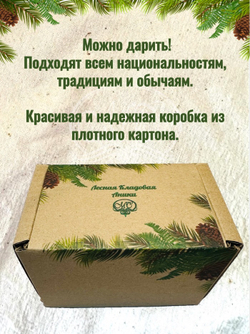 Платок белый с красными цветами. Размер 130 * 130 Состав: 50%- ПЭ 50%- вискоза