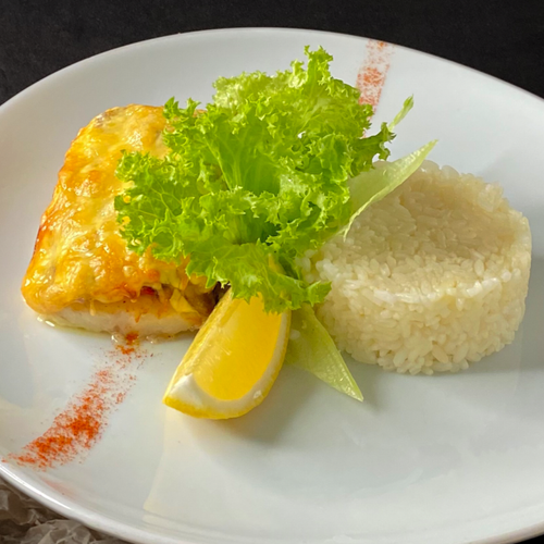 Судак, запечённый с грибами и овощами