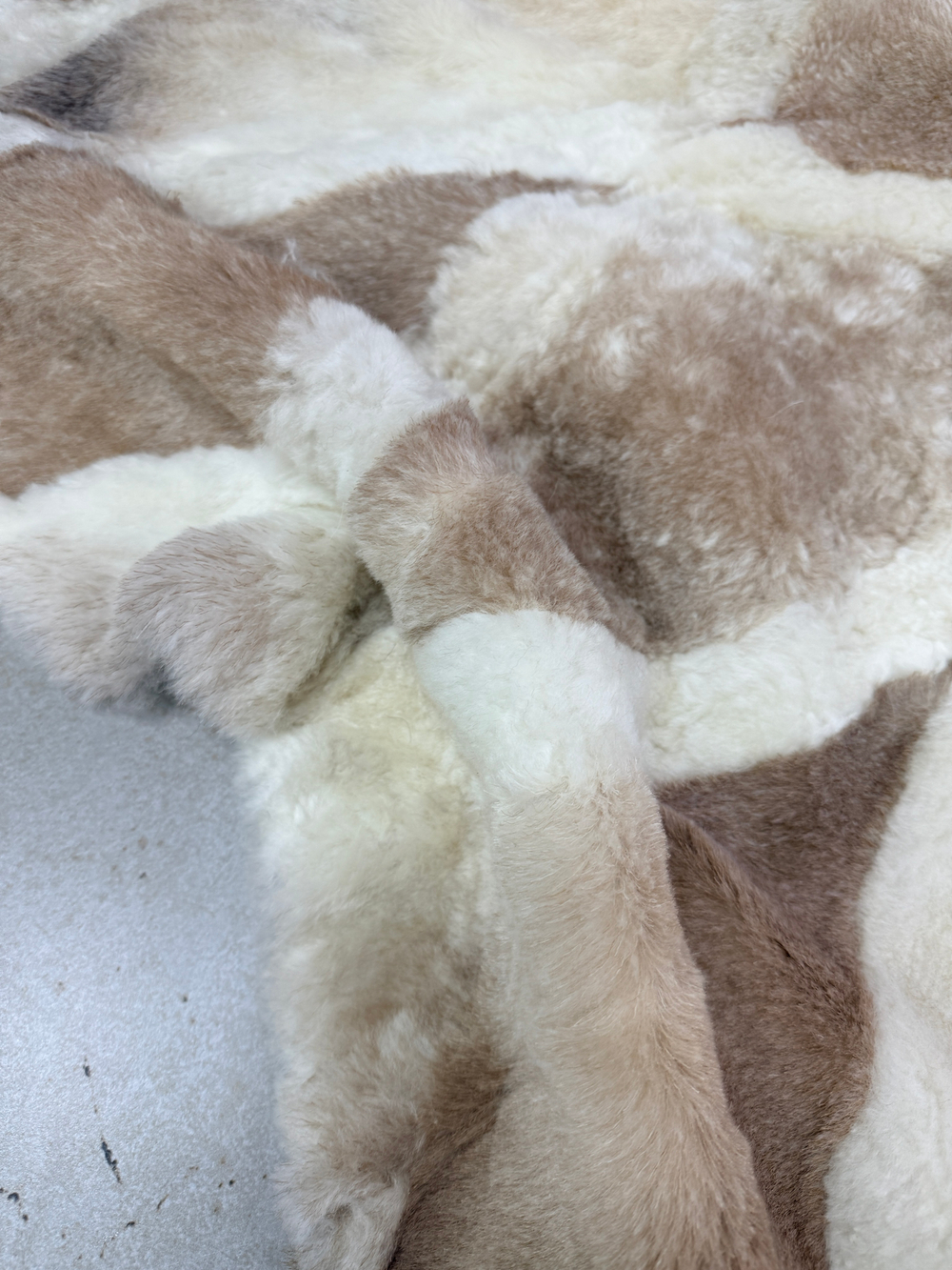 Ковер шкура натуральная овчина меховой