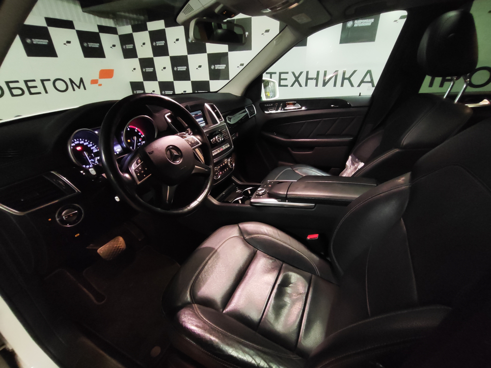 Mercedes-Benz GL-CLASS 350 BLUETEC 4MATIC