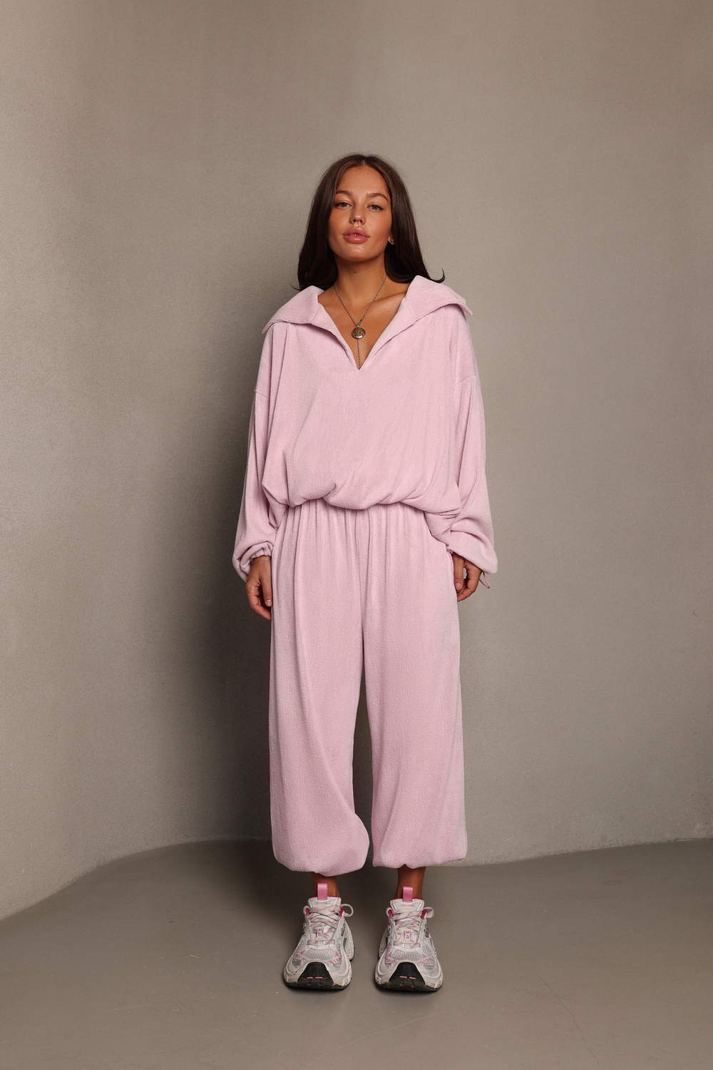 Брюки из фактурного трикотажа