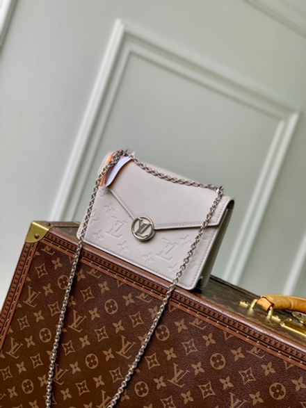 Louis Vuitton Wallet On Chain Rosy