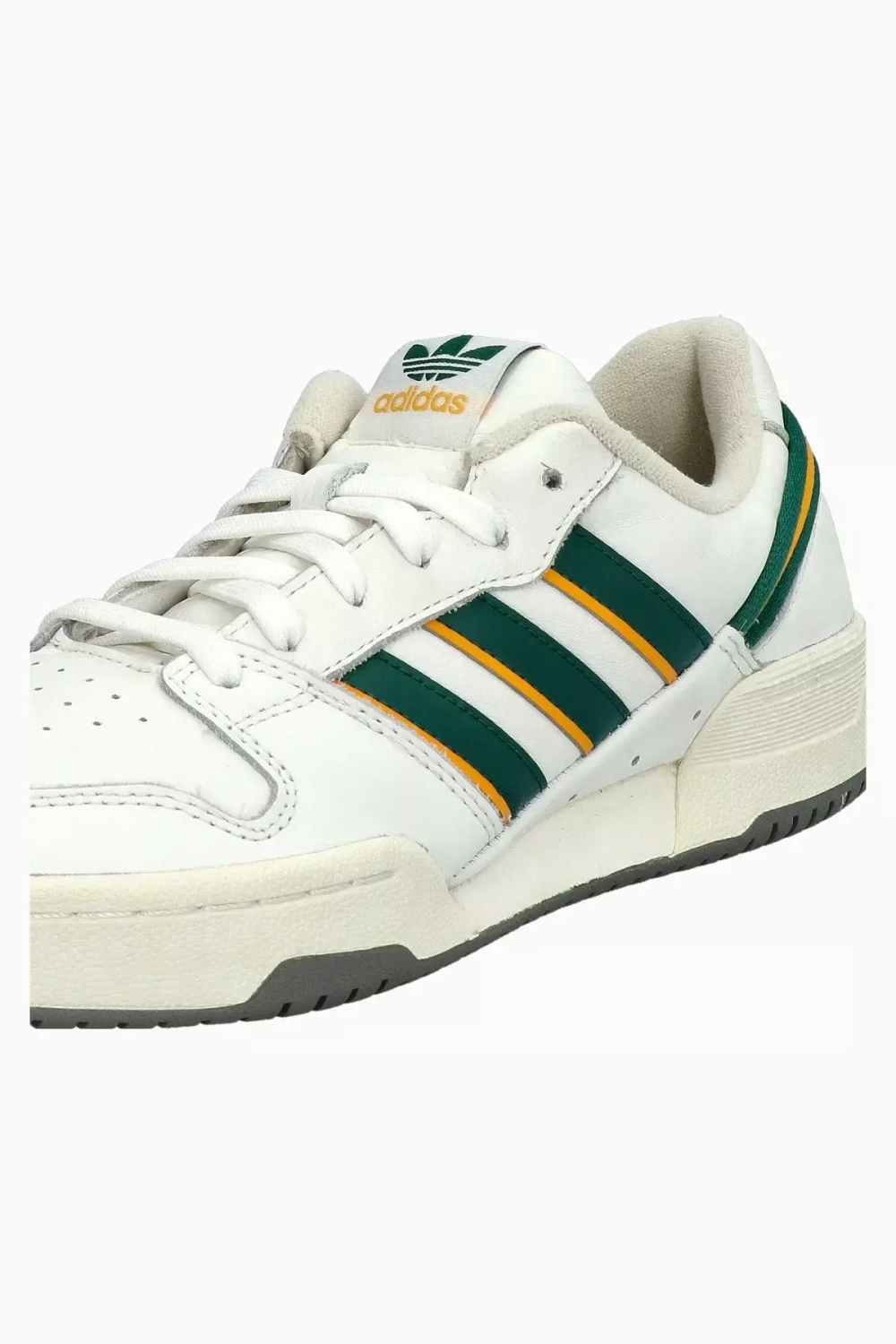 Кроссовки adidas Team Court 2