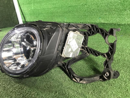 Фара левая Bentley Bentayga (2015-2020) LED