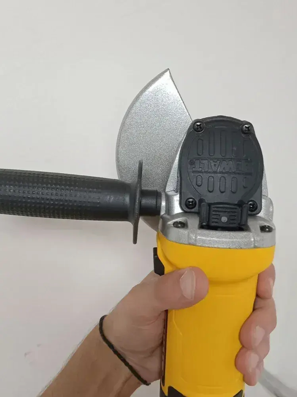 ушм болгарка DeWalt 125 сетевая 8120s/ Болгарка/ ушм/ шлифмашина угловая