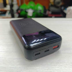 Внешний аккумулятор Power Bank 30000mAh (с функцией беспроводной зарядки)