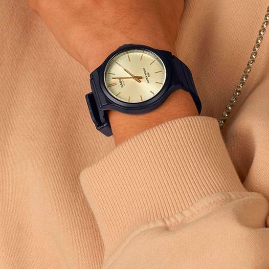 Наручные часы Casio MW-240-7E3VEF