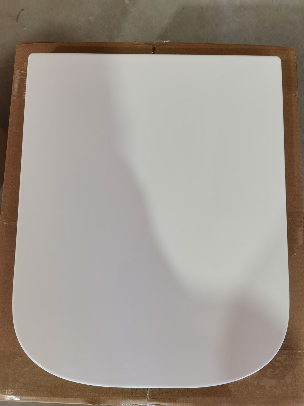 Cидение для унитаза DT-052E Белый с системой Микролифт