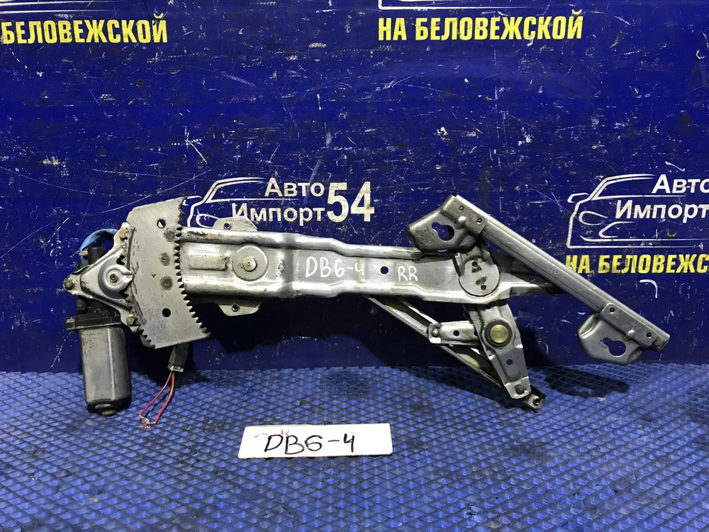 Стеклоподъемник задний правый Honda INTEGRA 1996