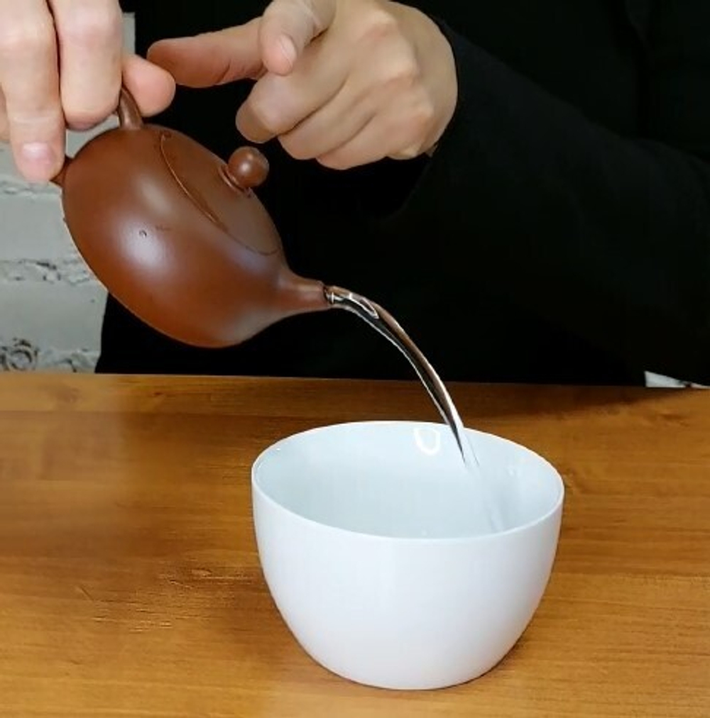 259302 Чайник ИСИН "БЯНЬ СИШИ" (Плоский Сиши" 140мл, в подар.коробке, глина корич.