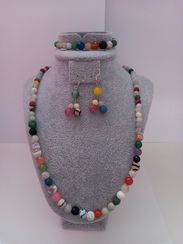 Zinət dəsti rəngarəng