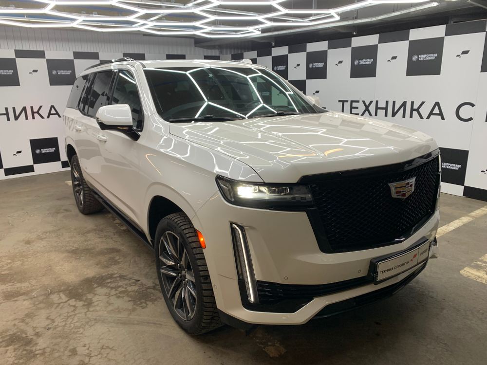 Cadillac ESCALADE 6.0 V8 Hybrid Platinum