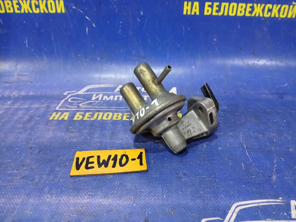Бензонасос механический NISSAN AVENIR 1997