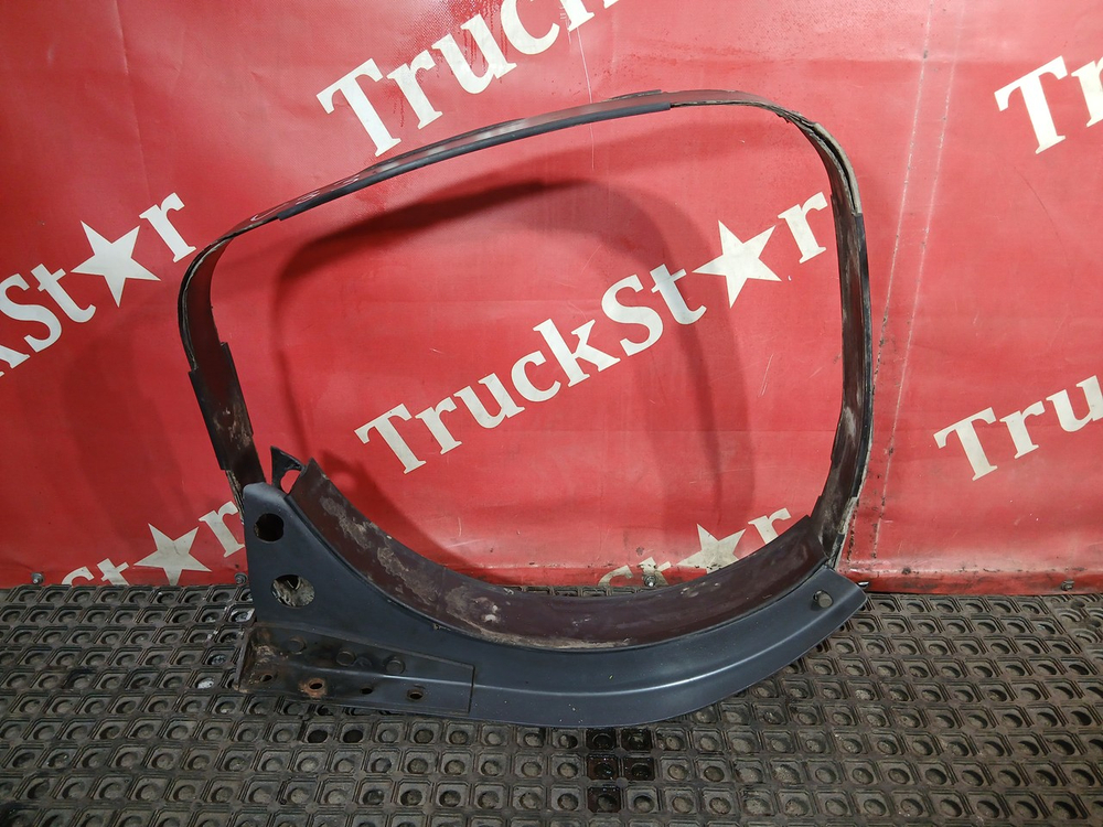 Кронштейн топливного бака