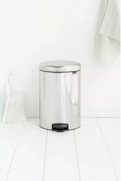 Brabantia - Контейнер для мусора NewIcon 20л, полированная сталь / артикул   113987  / GTIN 8710755113987