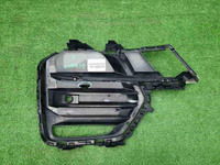 Решетка переднего бампера правая BMW X5 G05 18-23