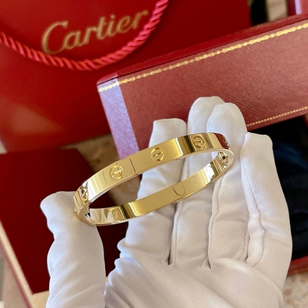 Cartier Love Bracelet