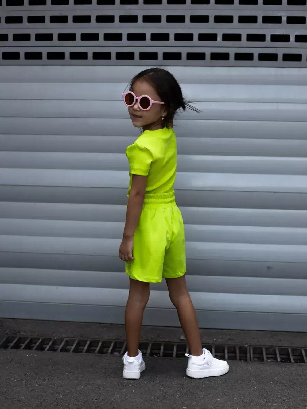 Костюм для девочки, футболка и шорты