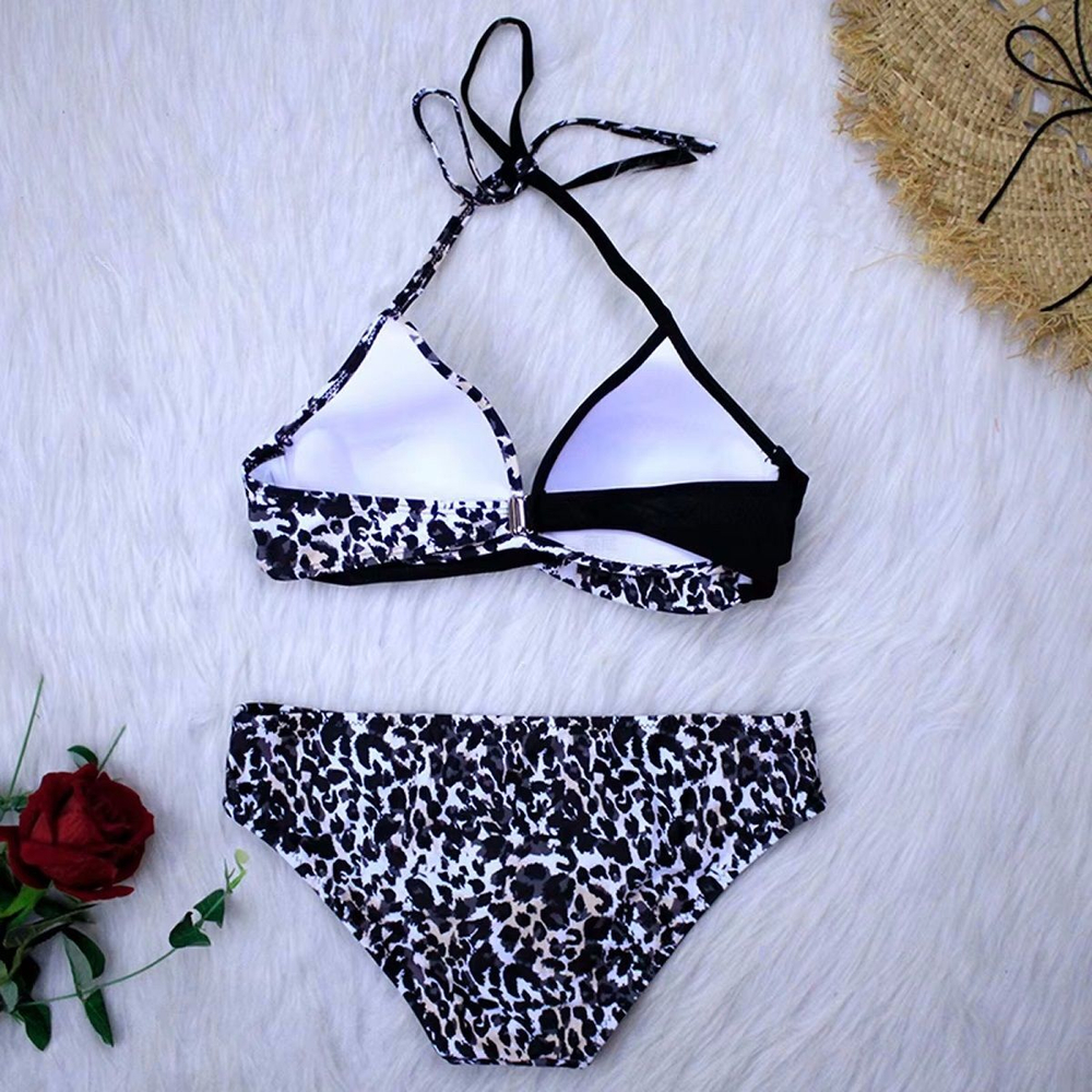 Черный раздельный купальник с анималистическим принтом (Размер: L) (Цвет: черный)