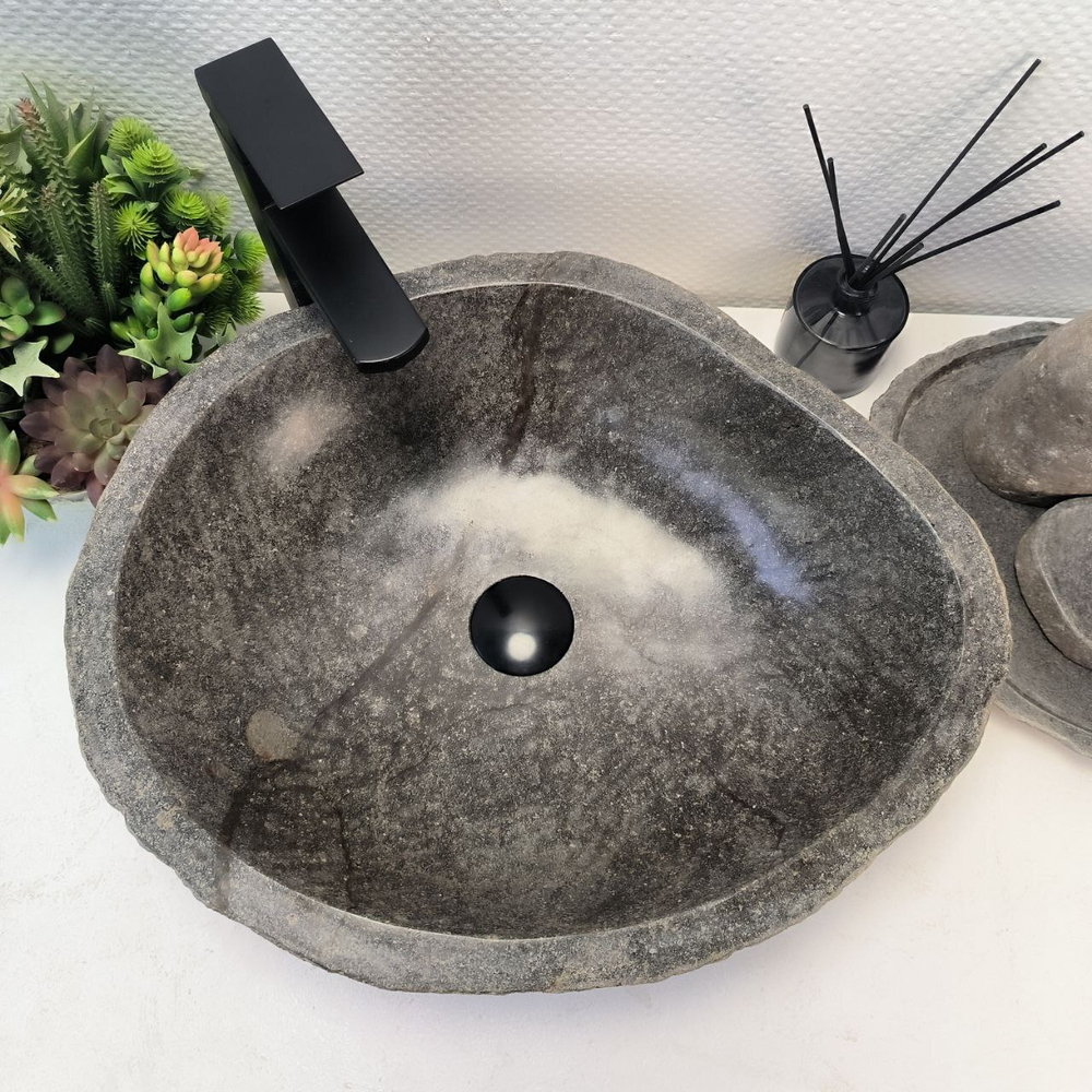 Раковина из речного камня RS-64142 (50*42*15) 0123