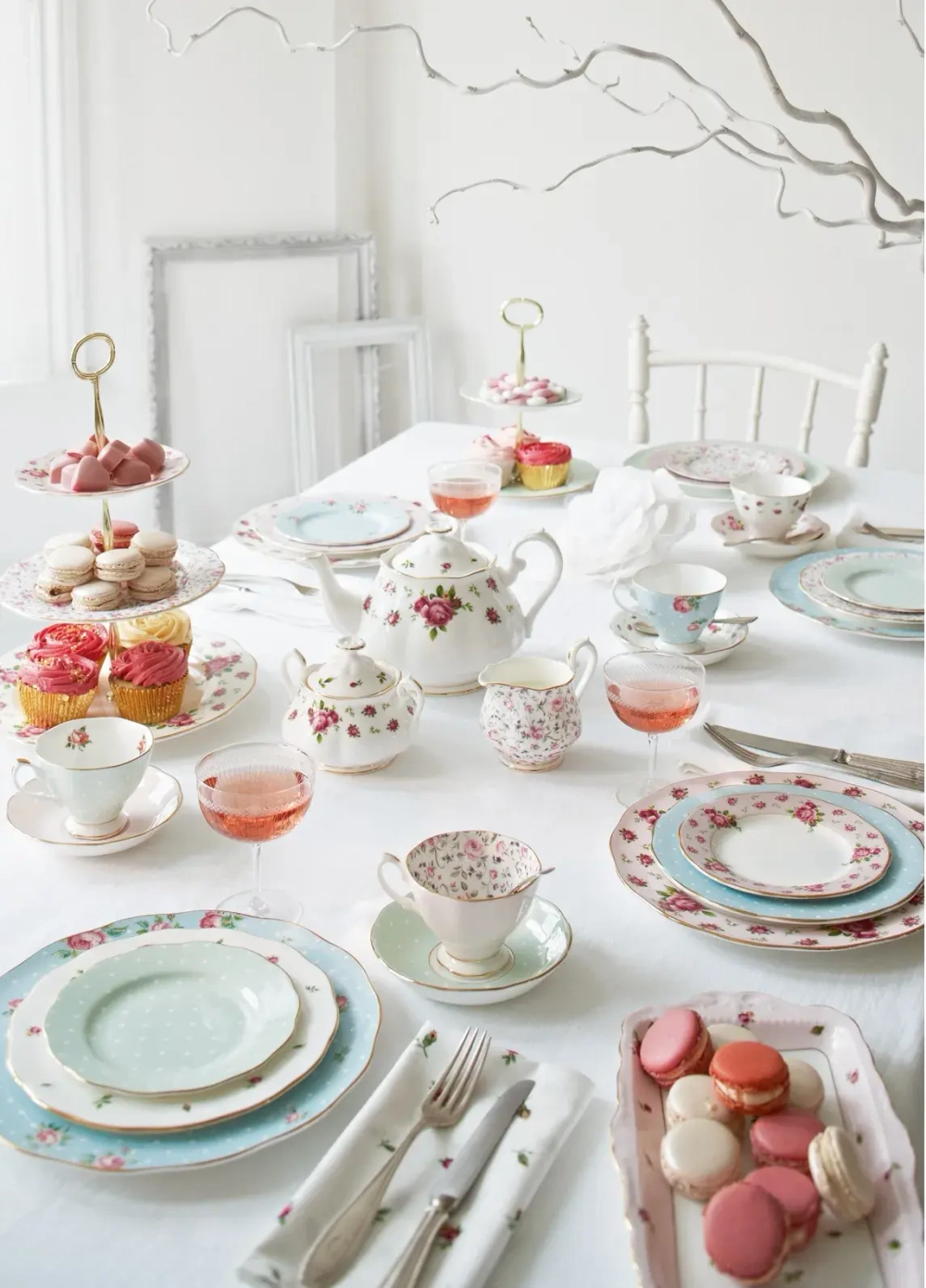 Royal Albert Поднос для сэндвичей New Country Roses Pink 30x18 см