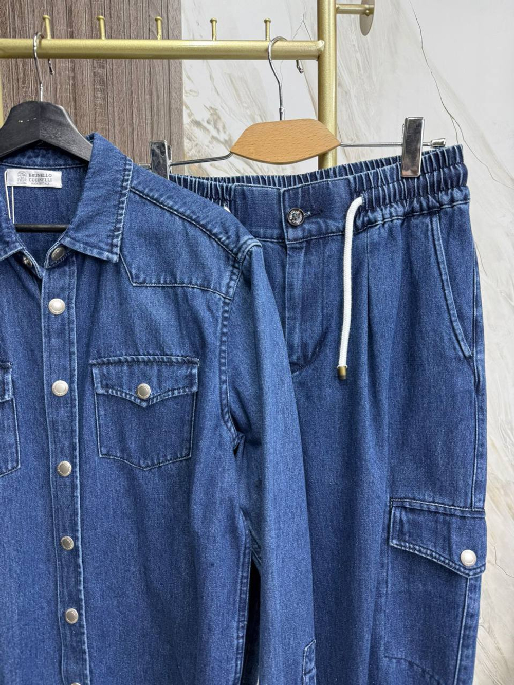 Джинсовый костюм Brunello Cucinelli