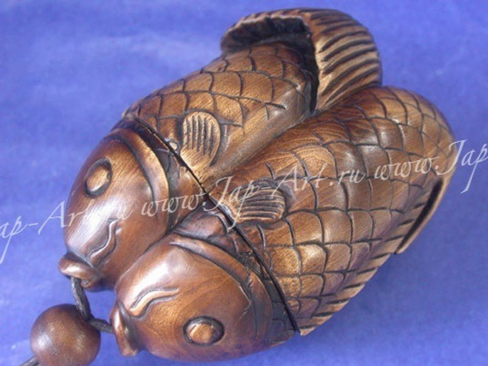 Инро Два карпа