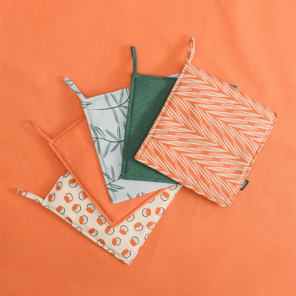 Прихватка из хлопка с принтом "Ягоды" Russian North 22х22 см