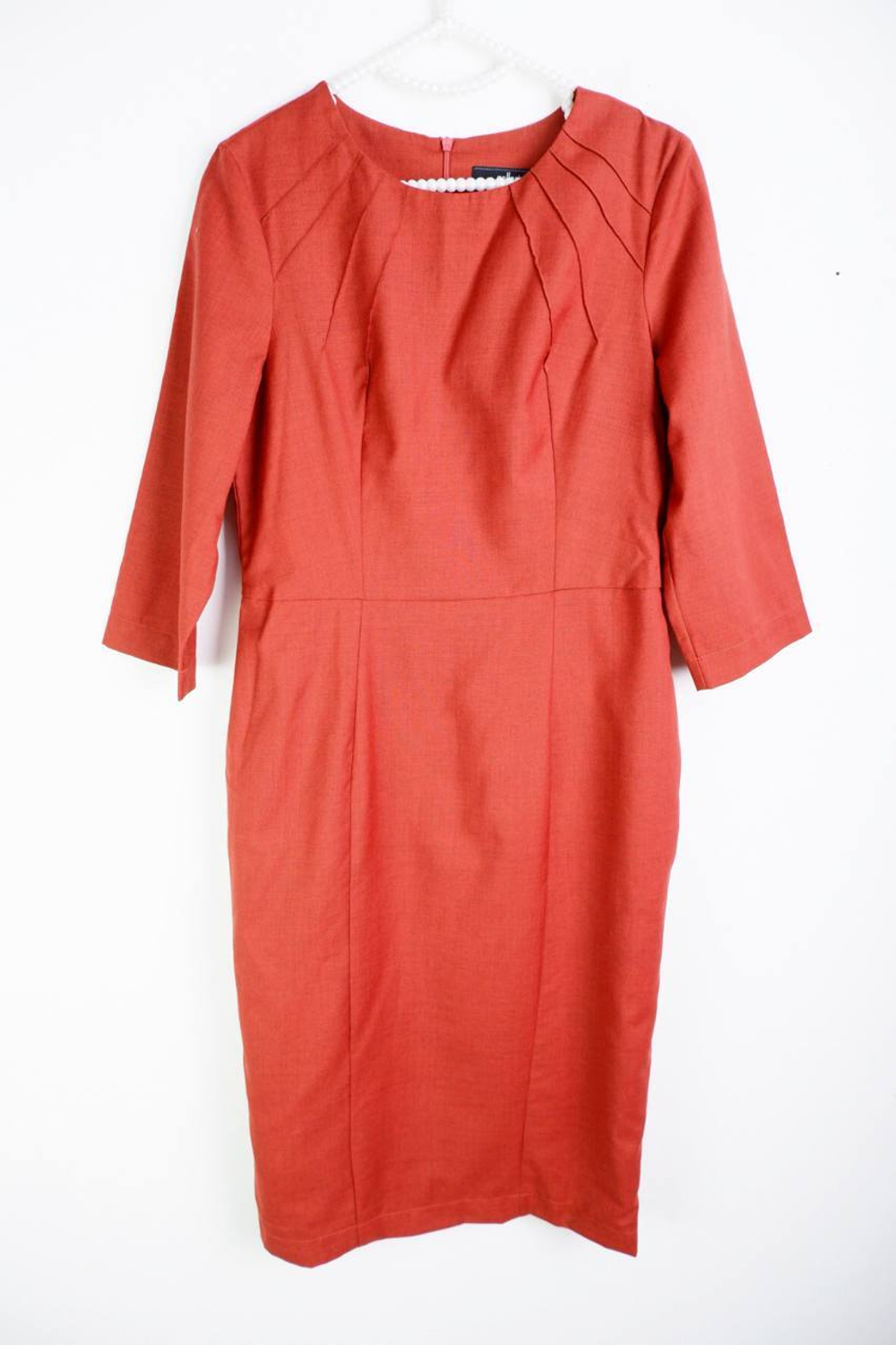 Платье Pallari лаконичное, маркировка М, визуально на 46 размер