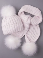 Шапка для девочки зимняя вязаная и шарф