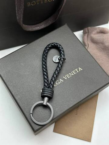 Брелок Bottega Veneta