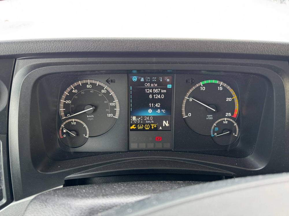 Mercedes-Benz ACTROS 4x2 Седельный тягач 1853 (Дизельный, 12,8 л, 531 л.с., АТ)