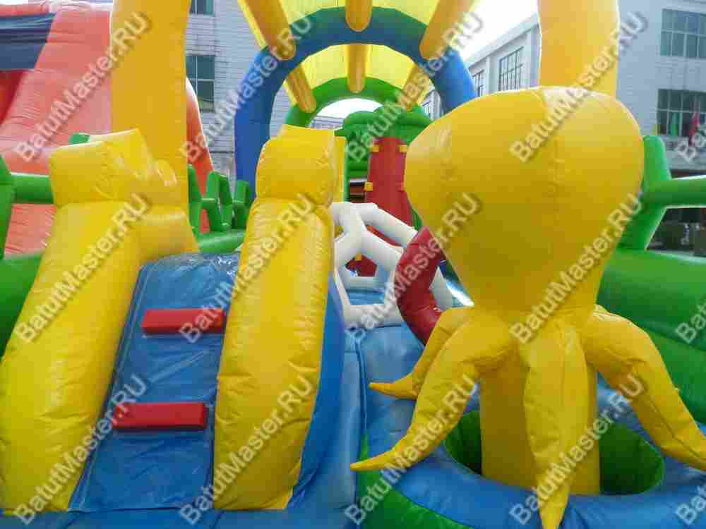 Надувной батут "Весёлая плантация" 12*5*6 м