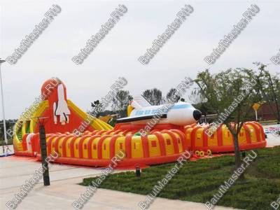 Коммерческий надувной батут "Ракета" 30*20*8 м