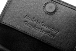 B+W Pouch for 3 filters up to 77mm. Чехол для 3х светофильтров Ø до 77мм