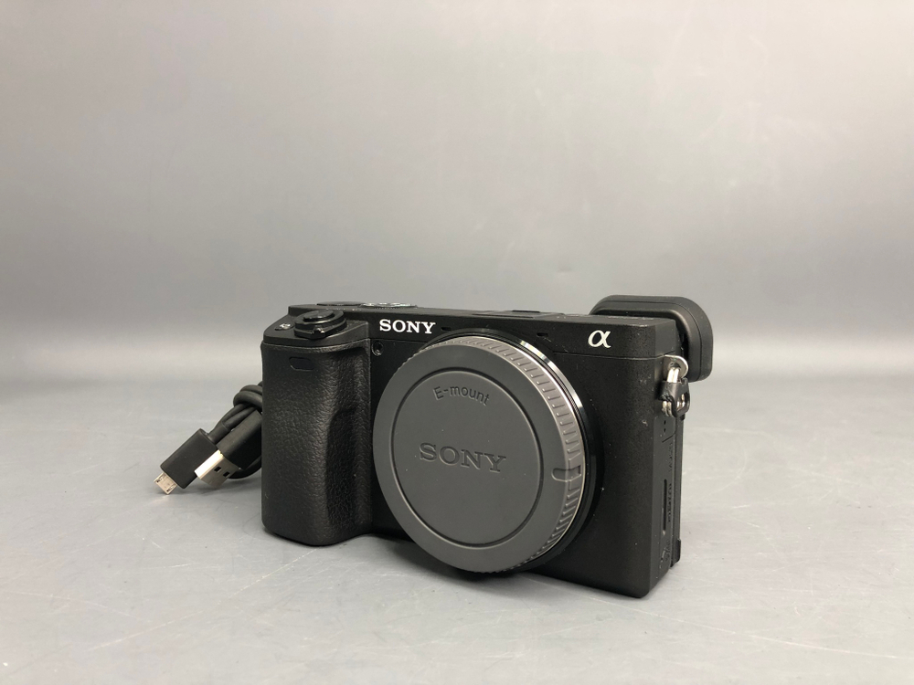 Sony A6400 12.100 кадров