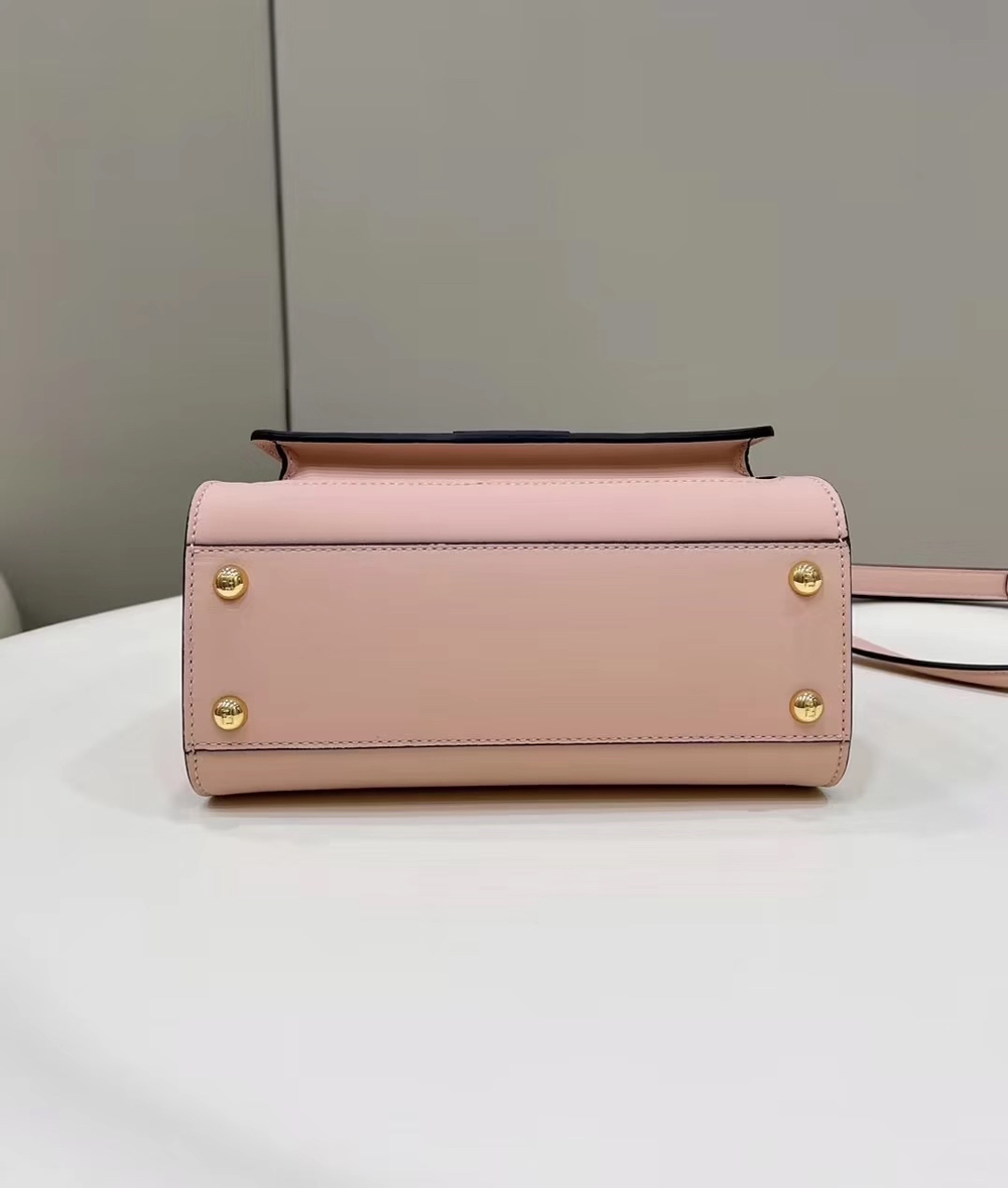Fendi Peekaboo 23 cm