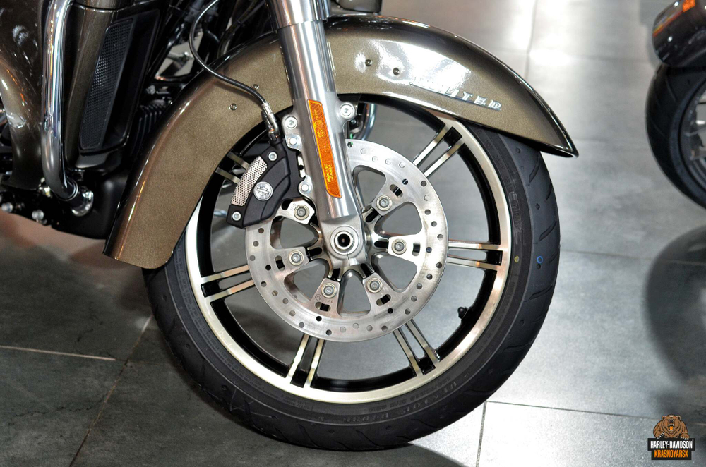 Harley-Davidson Ultra Limited MY2020 River Rock/Black